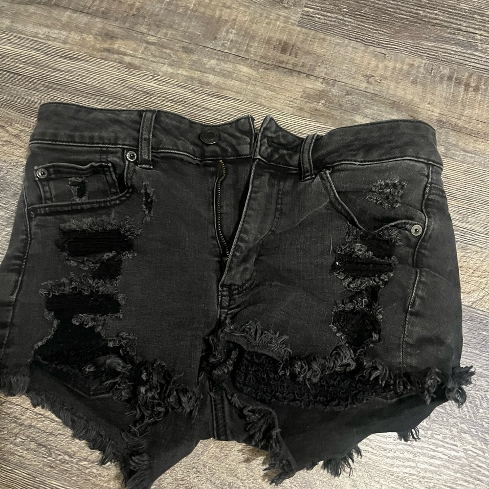 AE high rise shortie. Size 6 Stretchy material.